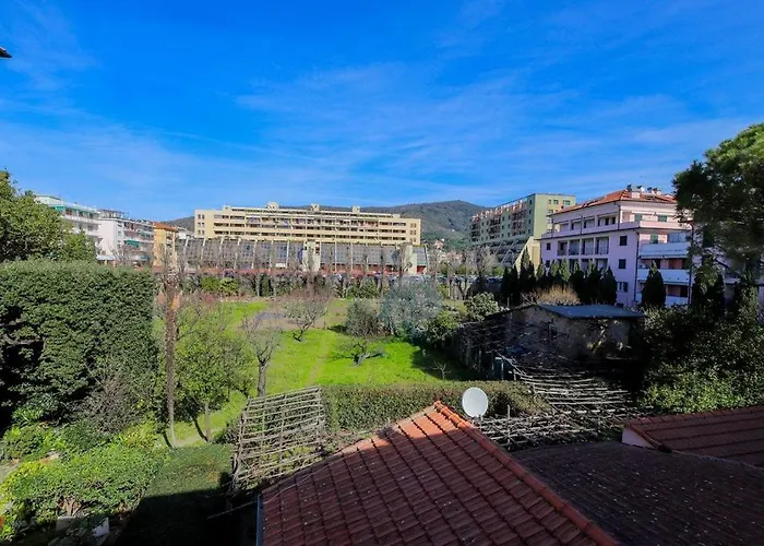 Casa Francesca, Vicino Al Mare بيت للعطل